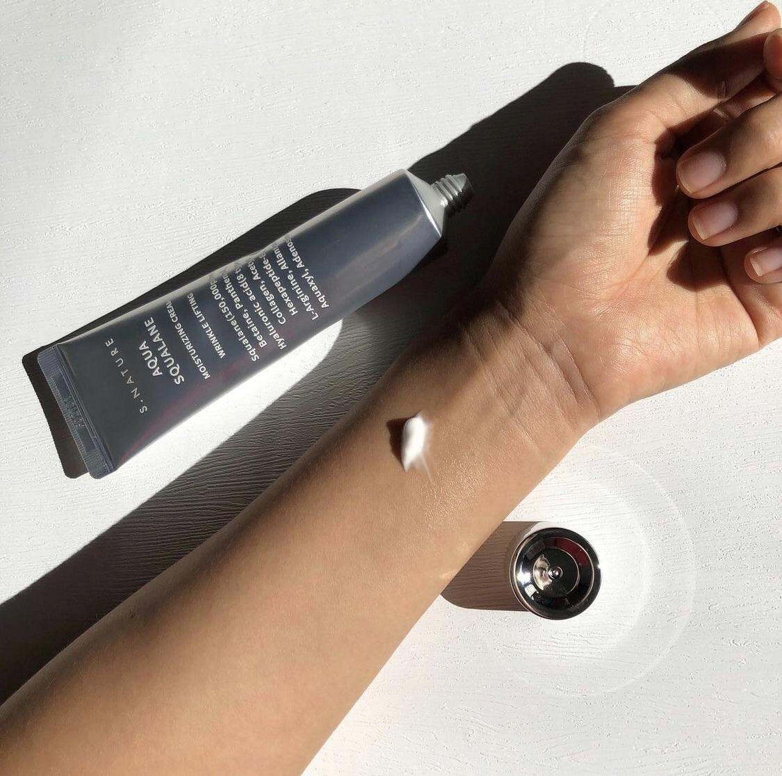 4 sai lầm skincare sát Tết khiến làn da xuống cấp nhanh chóng- Ảnh 2. 4 sai lầm skincare sát Tết khiến làn da xuống cấp nhanh chóng- Ảnh 2.