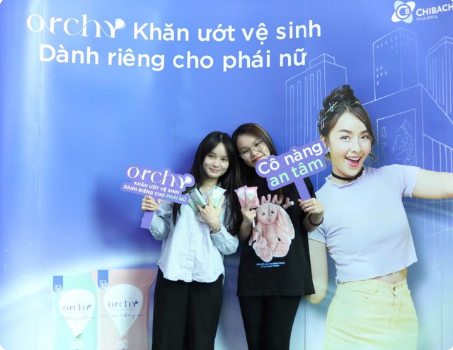 Khăn ướt vệ sinh Orchy cùng chuyên gia thực hiện chuỗi sự kiện “Phái đẹp tự tin toả sáng” tại nhiều trường đại học- Ảnh 2. Khăn ướt vệ sinh Orchy cùng chuyên gia thực hiện chuỗi sự kiện “Phái đẹp tự tin toả sáng” tại nhiều trường đại học- Ảnh 2.