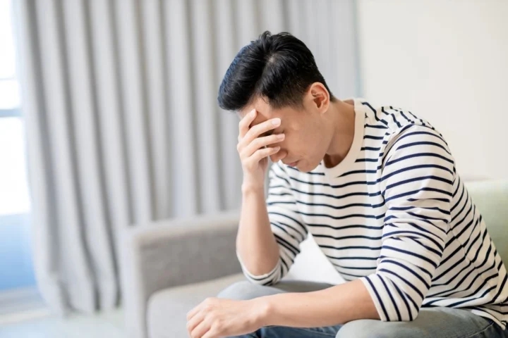 Mua điện thoại 28 triệu đồng qua mạng, người đàn ông nhận về cục gạch nhưng tòa án tuyên bố: “Anh sẽ không được bồi thường”- Ảnh 2. Mua điện thoại 28 triệu đồng qua mạng, người đàn ông nhận về cục gạch nhưng tòa án tuyên bố: “Anh sẽ không được bồi thường”- Ảnh 2.