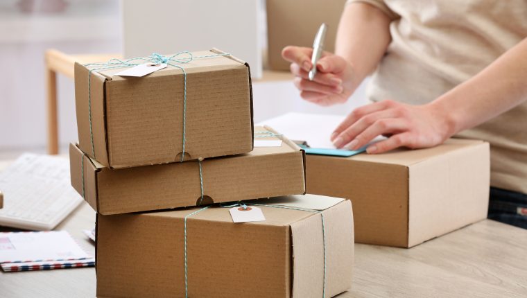 Mua điện thoại 28 triệu đồng qua mạng, người đàn ông nhận về cục gạch nhưng tòa án tuyên bố: “Anh sẽ không được bồi thường”- Ảnh 3. Mua điện thoại 28 triệu đồng qua mạng, người đàn ông nhận về cục gạch nhưng tòa án tuyên bố: “Anh sẽ không được bồi thường”- Ảnh 3.