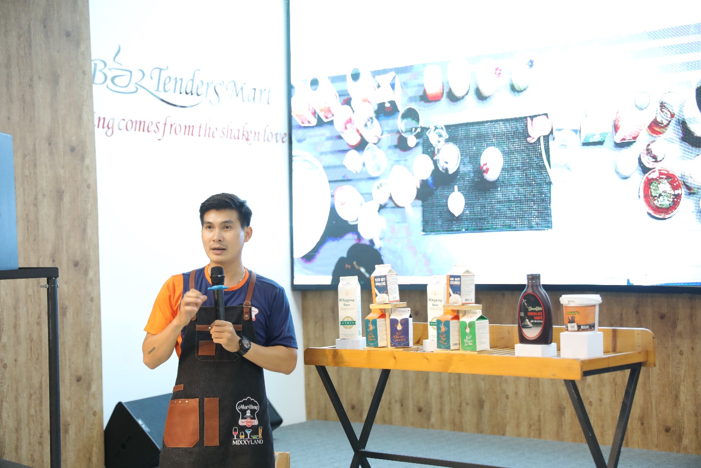 Từ cơ duyên trong buổi demo, tới hành trình 10 năm đồng hành- Ảnh 3. Từ cơ duyên trong buổi demo, tới hành trình 10 năm đồng hành- Ảnh 3.