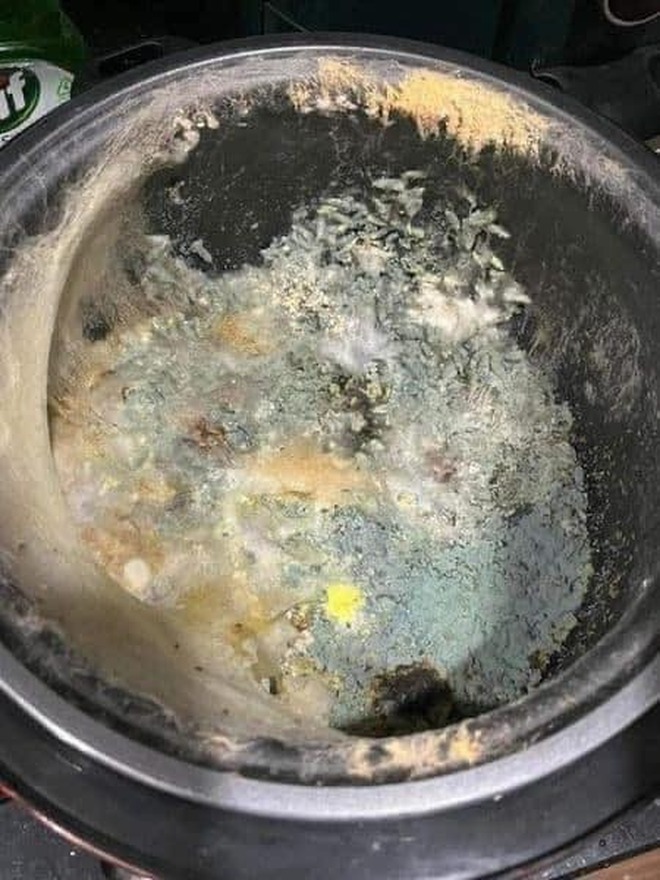 Bức ảnh gói trọn 5 từ: “Ám ảnh ngày trở lại!”- Ảnh 2. Bức ảnh gói trọn 5 từ: “Ám ảnh ngày trở lại!”- Ảnh 2.