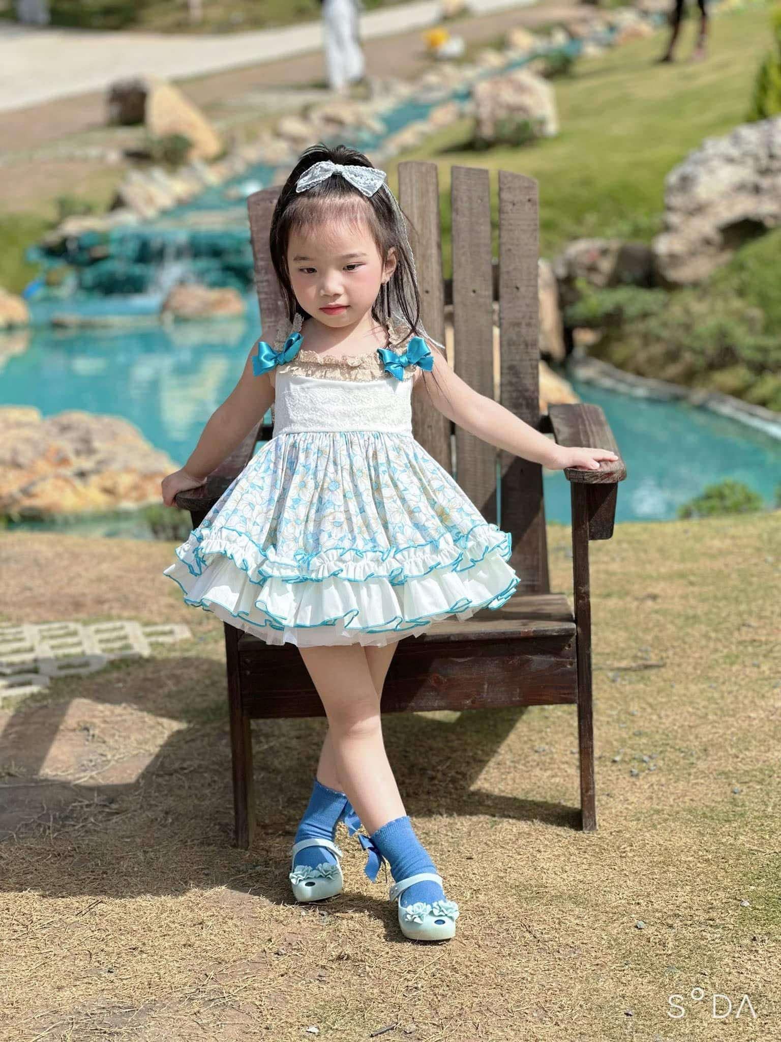 Một thương hiệu váy mẹ nào có con gái cũng sẽ mê, cứ diện là trendy, sẵn sàng chi tiền triệu để sở hữu- Ảnh 5. Một thương hiệu váy mẹ nào có con gái cũng sẽ mê, cứ diện là trendy, sẵn sàng chi tiền triệu để sở hữu- Ảnh 5.