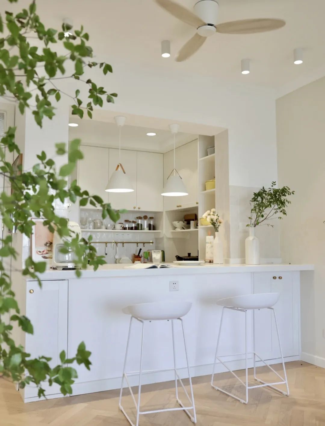 Sau 5 năm tiết kiệm, cô gái độc thân 27 tuổi đã sở hữu được căn hộ 78m² Sau 5 năm tiết kiệm, cô gái độc thân 27 tuổi đã sở hữu được căn hộ 78m²