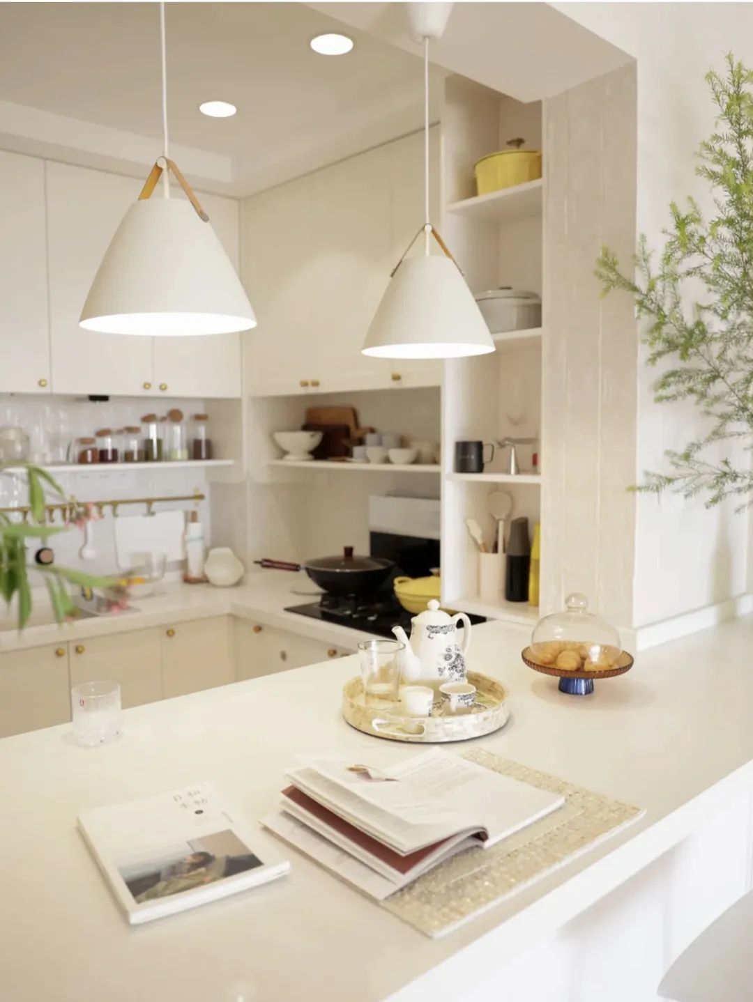 Sau 5 năm tiết kiệm, cô gái độc thân 27 tuổi đã sở hữu được căn hộ 78m² Sau 5 năm tiết kiệm, cô gái độc thân 27 tuổi đã sở hữu được căn hộ 78m²