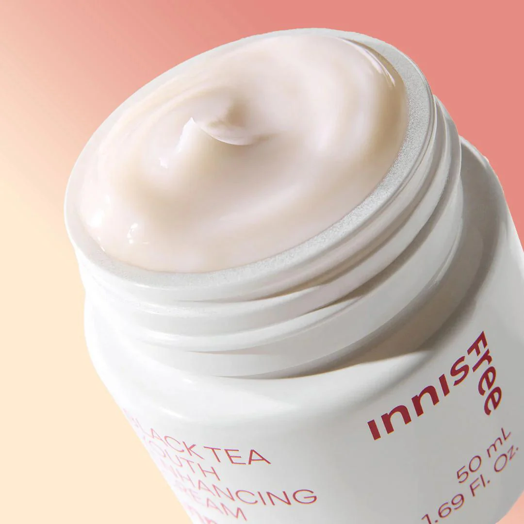 Những sai lầm điển hình khi dùng kem dưỡng ẩm khiến da nhanh lão hóa- Ảnh 4. Những sai lầm điển hình khi dùng kem dưỡng ẩm khiến da nhanh lão hóa- Ảnh 4.
