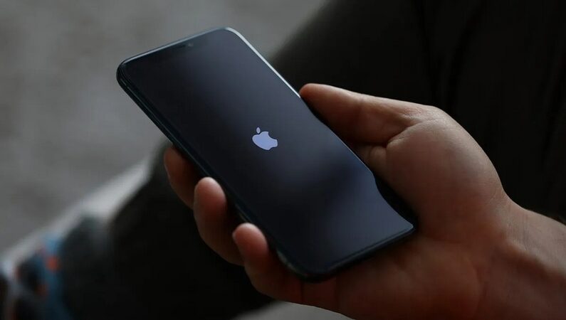 Apple cảnh báo khẩn tới người dùng iPhone tại 100 quốc gia 1 Apple cảnh báo khẩn tới người dùng iPhone tại 100 quốc gia apple canh bao khan toi nguoi dung iphone tai 100 quoc gia