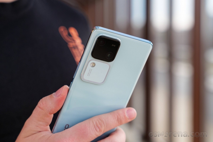 Cầm 13 triệu rinh ngay ‘bậc thầy nhiếp ảnh’ vivo V30, ngoại hình cực đẹp, giá rẻ qua mặt Galaxy S24, iPhone 15 cam 13 trieu rinh ngay bac thay nhiep anh vivo v30 ngoai hinh cuc dep gia re qua mat galaxy s24 iphone 15 5