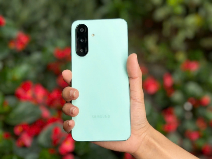 Ụp crown hoa hậu làng điện thoại giá mềm cho Galaxy A26 5G, tính năng Awesome Intelligence cực chất, gen Z thấy là mê! up crown hoa hau lang dien thoai gia mem cho galaxy a26 5g tinh nang awesome intelligence cuc chat gen z thay la me